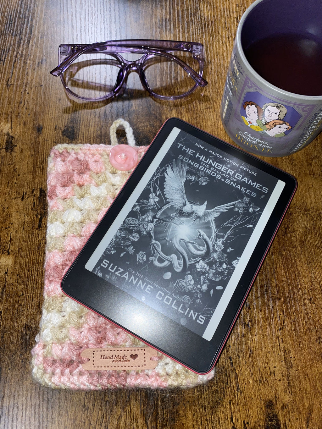 Strawberry Champagne Crochet Tablet E-Reader Book Sleeve