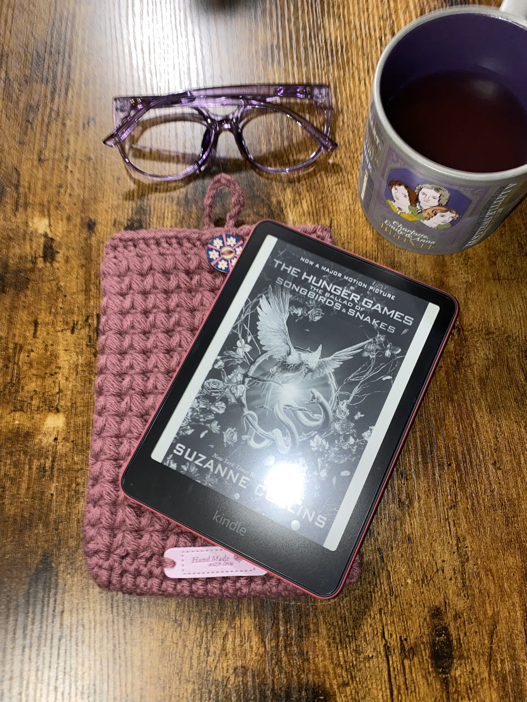 Dusty Rose Crochet Tablet E-Reader Book Sleeve
