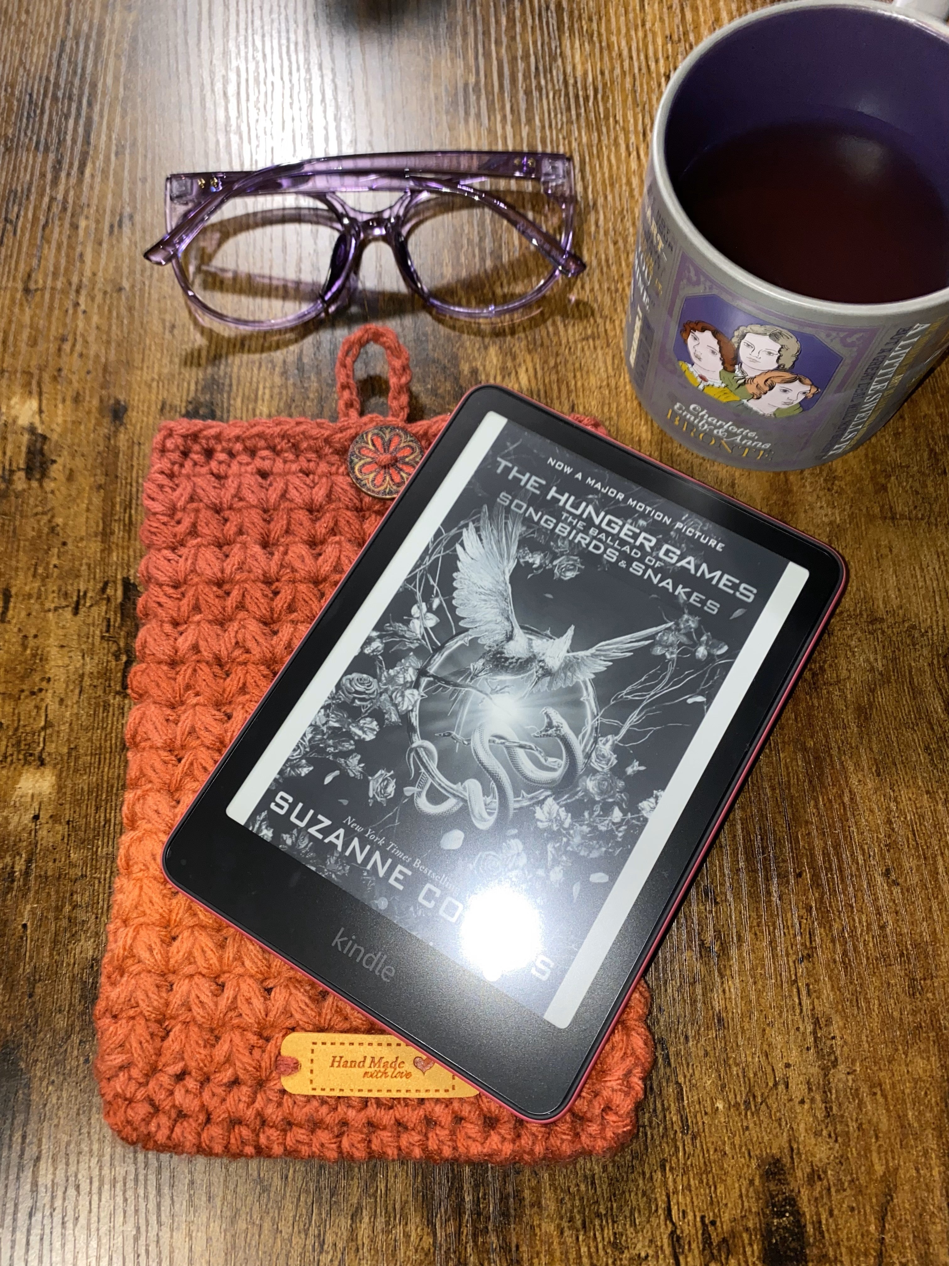 Tropical Sunset Crochet Tablet E-Reader Book Sleeve