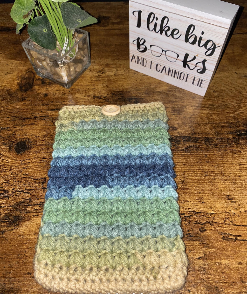 Sandy Shore Crochet Tablet E-Reader Book Sleeve