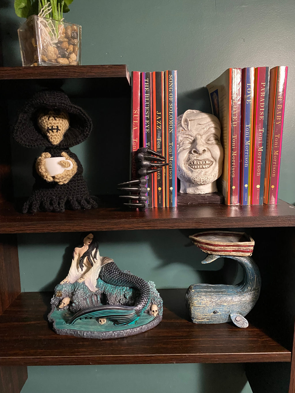 Grim Reaper Suriel Crochet Bookshelf Decoration